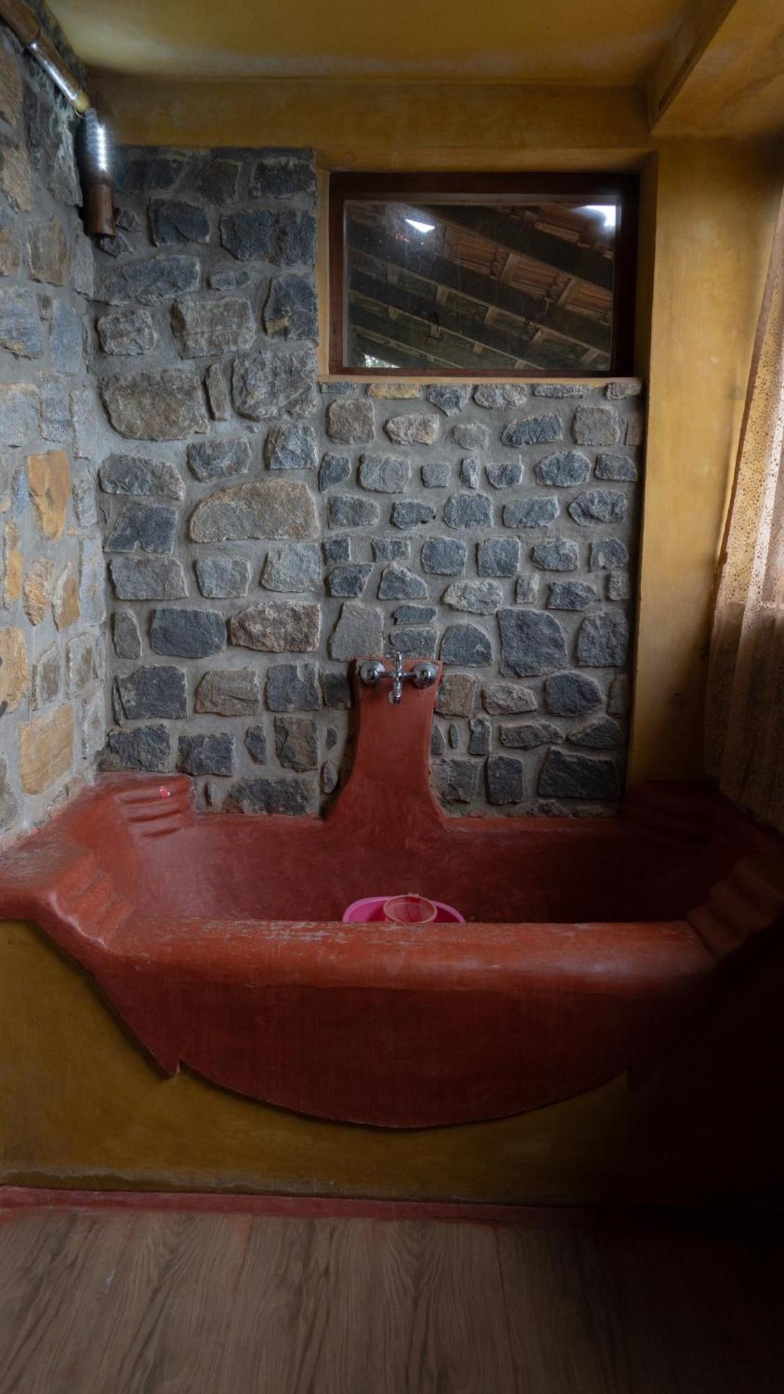 Karuna Dham Villa Kodaikanal Buitenkant foto
